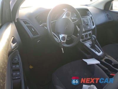 Zdjęcie 8 z 12 samochodu: 2014 FORD FOCUS SE VIN:1FADP3K23EL184522 - miniatura