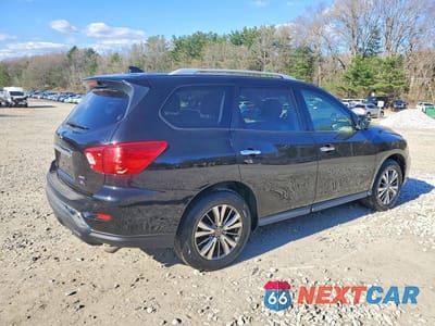 Trzecie zdjęcie samochodu z tyłu: 2019 NISSAN PATHFINDER SL VIN:5N1DR2MM0KC643493 - miniatura