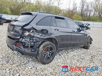 Trzecie zdjęcie samochodu z tyłu: 2021 MERCEDES-BENZ GLC 300 4MATIC VIN:W1N0G8EB4MF882919 - miniatura