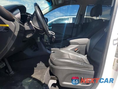 Zdjęcie 7 z 13 samochodu: 2017 HYUNDAI SANTA FE SPORT 2.0T ULTIMATE VIN:5XYZWDLA8HG478402 - miniatura