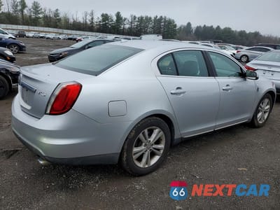Trzecie zdjęcie samochodu z tyłu: 2010 LINCOLN MKS VIN:1LNHL9DR2AG609568 - miniatura