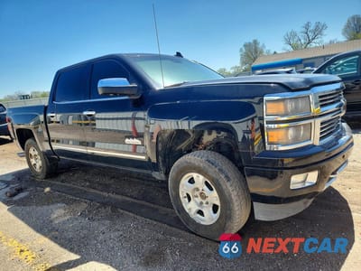 Czwarte zdjęcie samochodu z boku: 2015 CHEVROLET SILVERADO K1500 HIGH COUNTRY VIN:3GCUKTEJ2FG326837 - miniatura