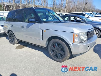 Czwarte zdjęcie samochodu z boku: 2004 LAND ROVER RANGE ROVER HSE VIN:SALME11494A156444 - miniatura