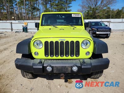 Piąte zdjęcie samochodu w środku: 2016 JEEP WRANGLER UNLIMITED SPORT VIN:1C4HJWDG9GL295702 - miniatura