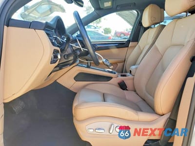 Zdjęcie 7 z 14 samochodu: 2023 PORSCHE MACAN BASE VIN:WP1AA2A51PLB21053 - miniatura