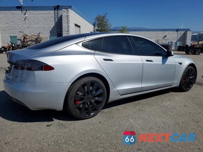 Trzecie zdjęcie samochodu z tyłu: 2017 TESLA MODEL S VIN:5YJSA1E16HF196150 - miniatura
