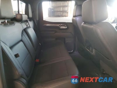 Zdjęcie 10 z 12 samochodu: 2023 CHEVROLET SILVERADO K1500 LTZ VIN:1GCUDGE82PZ236474 - miniatura