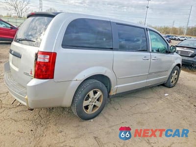 Trzecie zdjęcie samochodu z tyłu: 2010 DODGE GRAND CARAVAN SE VIN:2D4RN4DE2AR160946 - miniatura