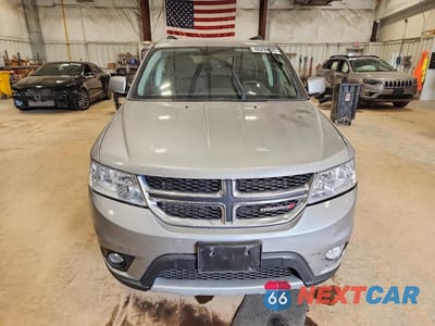 Piąte zdjęcie samochodu w środku: 2017 DODGE JOURNEY SXT VIN:3C4PDDBG5HT540902 - miniatura