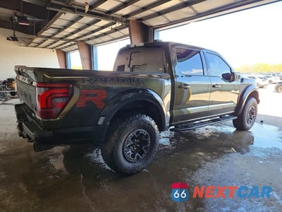 Trzecie zdjęcie samochodu z tyłu: 2025 FORD F150 RAPTOR VIN:1FTFW1RJ0SFA37821 - miniatura