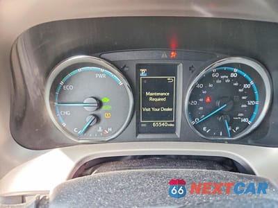 Zdjęcie 9 z 12 samochodu: 2018 TOYOTA RAV4 HYBRID XLE VIN:JTMRJREVXJD236419 - miniatura