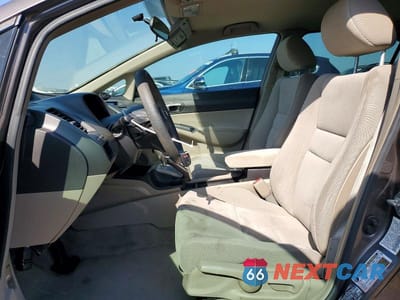 Zdjęcie 7 z 11 samochodu: 2010 HONDA CIVIC LX VIN:19XFA1F5XAE030793 - miniatura