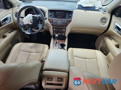 Zdjęcie 8 z 13 samochodu: 2017 NISSAN PATHFINDER PLATINUM VIN:5N1DR2MM5HC632286 - miniatura