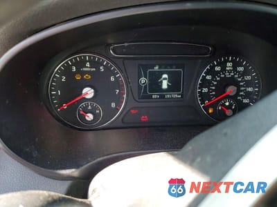 Zdjęcie 9 z 12 samochodu: 2018 KIA SORENTO LX V6 VIN:5XYPGDA55JG340560 - miniatura
