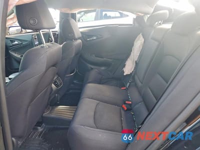 Zdjęcie 10 z 12 samochodu: 2023 CHEVROLET MALIBU LT VIN:1G1ZD5ST7PF250383 - miniatura