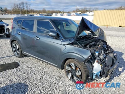 Czwarte zdjęcie samochodu z boku: 2023 KIA SOUL GT-LINE VIN:KNDJ53AU8P7889236 - miniatura