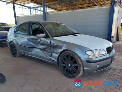 Czwarte zdjęcie samochodu z boku: 2005 BMW 325 I VIN:WBAET37405NJ85231 - miniatura
