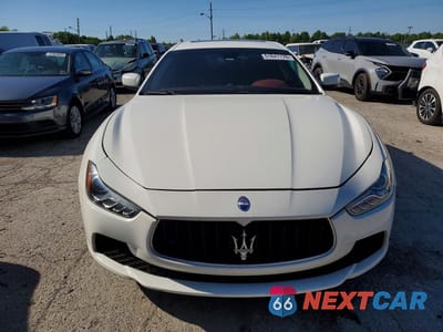 Piąte zdjęcie samochodu w środku: 2016 MASERATI GHIBLI S VIN:ZAM57RTA6G1176934 - miniatura