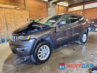 2021 JEEP GRAND CHEROKEE LAREDO 1C4RJFAG2MC527853 - główne zdjęcie licytacji z USA - miniatura