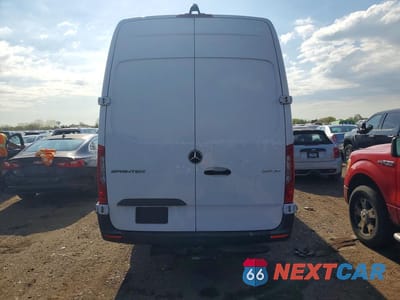 Zdjęcie 6 z 12 samochodu: 2023 MERCEDES BENZ SPRINTER 2500 VIN:W1Y4NDHY8PT150267 - miniatura
