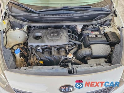 Zdjęcie 11 z 12 samochodu: 2016 KIA RIO LX VIN:KNADM4A37G6668369 - miniatura