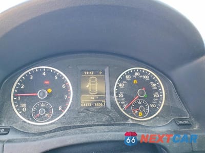 Zdjęcie 9 z 13 samochodu: 2015 VOLKSWAGEN TIGUAN S VIN:WVGBV7AX8FW585393 - miniatura