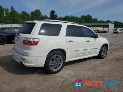 Trzecie zdjęcie samochodu z tyłu: 2011 GMC ACADIA DENALI VIN:1GKKRTED6BJ271531 - miniatura