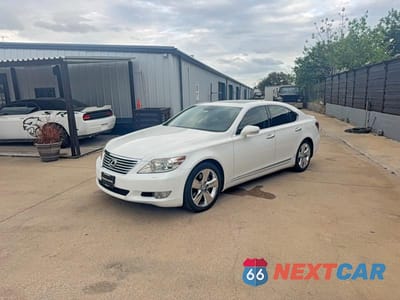 Drugie zdjęcie samochodu z przodu: 2012 LEXUS LS 460 BASE VIN:JTHBL5EF2C5108619 - miniatura