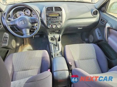 Zdjęcie 8 z 13 samochodu: 2005 TOYOTA RAV4 BASE VIN:JTEGD20V950051316 - miniatura