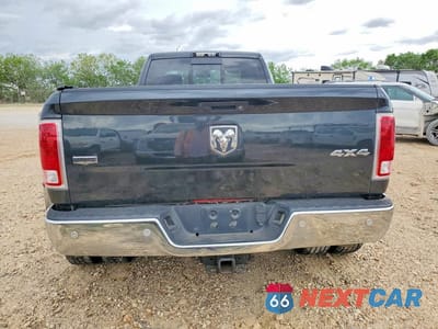Zdjęcie 6 z 12 samochodu: 2018 RAM 3500 LARAMIE VIN:3C63RRJLXJG413290 - miniatura