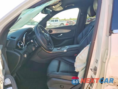 Zdjęcie 7 z 12 samochodu: 2019 MERCEDES-BENZ GLC 300 VIN:WDC0G4JBXKV152970 - miniatura