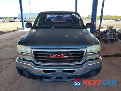 Piąte zdjęcie samochodu w środku: 2006 GMC NEW SIERRA C1500 VIN:2GTEC13V161241315 - miniatura