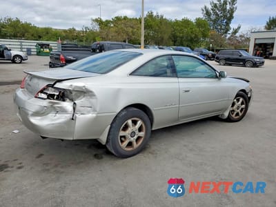 Trzecie zdjęcie samochodu z tyłu: 1999 TOYOTA CAMRY SOLARA SLE V6 VIN:2T1CF22PXXC120163 - miniatura