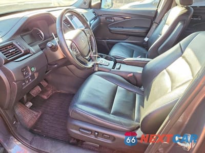 Zdjęcie 7 z 13 samochodu: 2016 HONDA PILOT TOURING VIN:5FNYF6H91GB101583 - miniatura