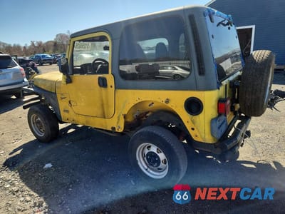 Drugie zdjęcie samochodu z przodu: 2000 JEEP WRANGLER / TJ SPORT VIN:1J4FA49S1YP712176 - miniatura