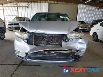 Piąte zdjęcie samochodu w środku: 2012 TOYOTA HIGHLANDER SE VIN:5TDBK3EH1CS161350 - miniatura