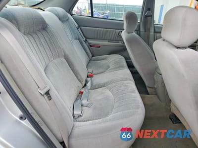 Zdjęcie 10 z 12 samochodu: 2002 BUICK CENTURY CUSTOM VIN:2G4WS52J521141091 - miniatura