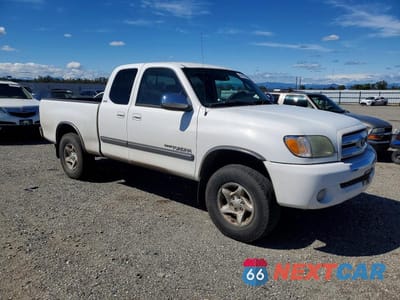 Czwarte zdjęcie samochodu z boku: 2003 TOYOTA TUNDRA ACCESS CAB SR5 VIN:5TBRT34103S418684 - miniatura