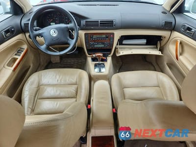 Zdjęcie 8 z 12 samochodu: 1999 VOLKSWAGEN PASSAT GLX VIN:WVWPD63B0XE491640 - miniatura