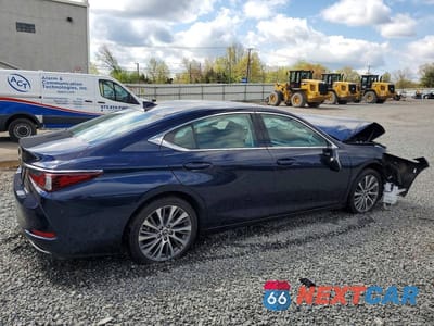 Trzecie zdjęcie samochodu z tyłu: 2021 LEXUS ES 350 BASE VIN:58ADZ1B19MU102788 - miniatura