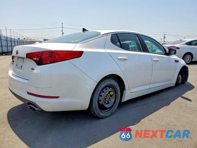 Trzecie zdjęcie samochodu z tyłu: 2011 KIA OPTIMA LX VIN:KNAGM4A74B5073509 - miniatura