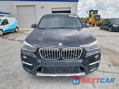 Piąte zdjęcie samochodu w środku: 2016 BMW X1 XDRIVE28I VIN:WBXHT3Z33G4A48786 - miniatura