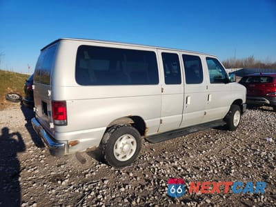 Trzecie zdjęcie samochodu z tyłu: 2008 FORD ECONOLINE E350 SUPER DUTY WAGON VIN:1FBNE31L78DA53174 - miniatura