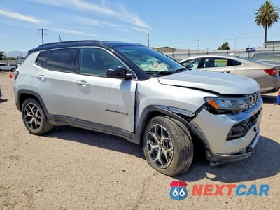 Czwarte zdjęcie samochodu z boku: 2025 JEEP COMPASS LIMITED VIN:3C4NJDCN3ST513802 - miniatura