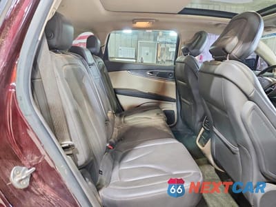 Zdjęcie 11 z 14 samochodu: 2020 LINCOLN NAUTILUS RESERVE VIN:2LMPJ8K93LBL12175 - miniatura