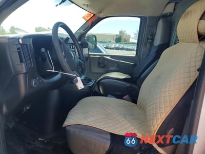 Zdjęcie 7 z 12 samochodu: 2013 CHEVROLET EXPRESS G2500 VIN:1GCWGFCA0D1155855 - miniatura