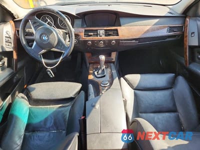 Zdjęcie 8 z 12 samochodu: 2007 BMW 525 I VIN:WBANE53527CW67766 - miniatura