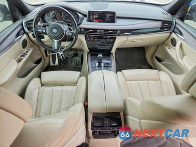 Zdjęcie 8 z 12 samochodu: 2015 BMW X5 XDRIVE50I VIN:5UXKR6C52F0J76824 - miniatura