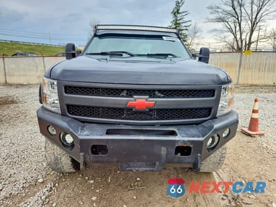 Piąte zdjęcie samochodu w środku: 2007 CHEVROLET SILVERADO K1500 CREW CAB VIN:2GCEK13M671546613 - miniatura