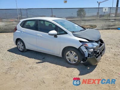 Czwarte zdjęcie samochodu z boku: 2020 HONDA FIT LX VIN:3HGGK5H4XLM709972 - miniatura